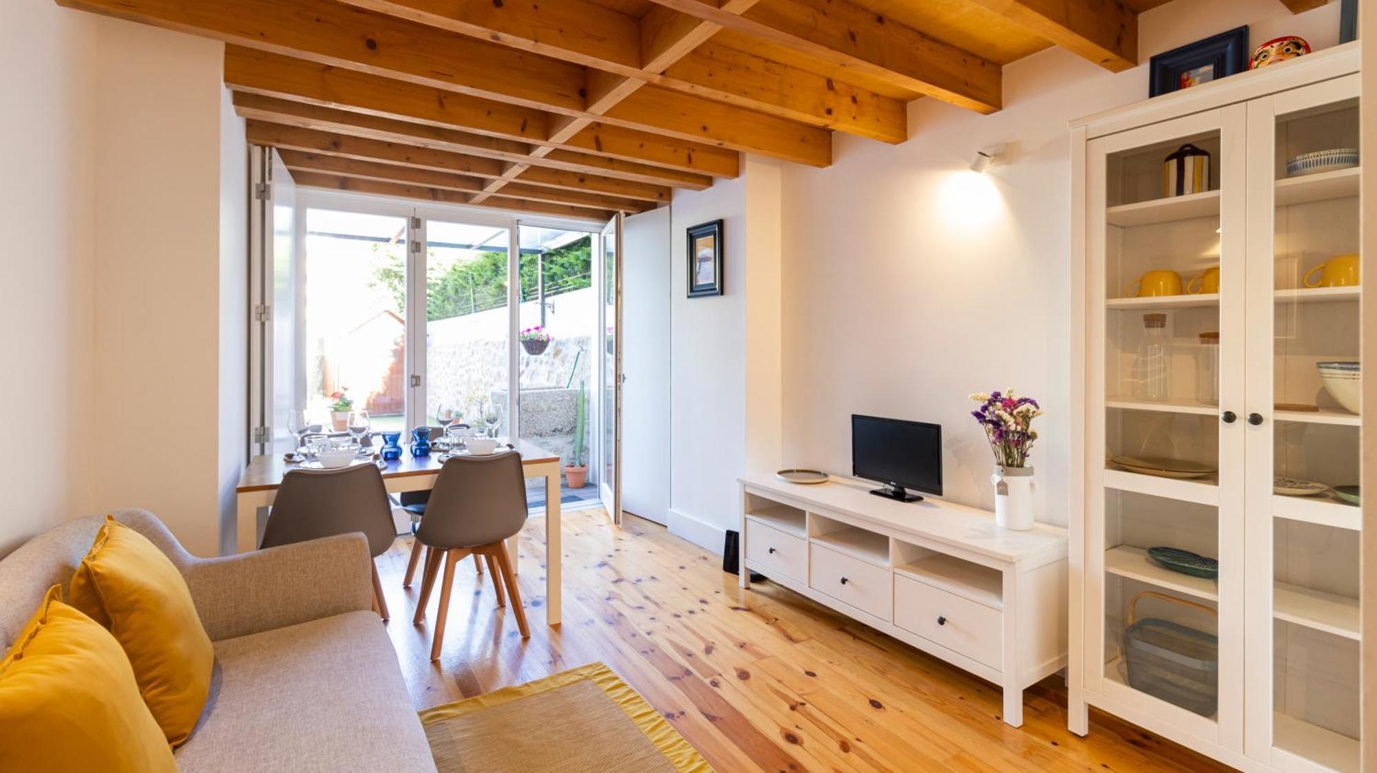 City Center Duplex W Patio By Lovelystay Porto Zewnętrze zdjęcie