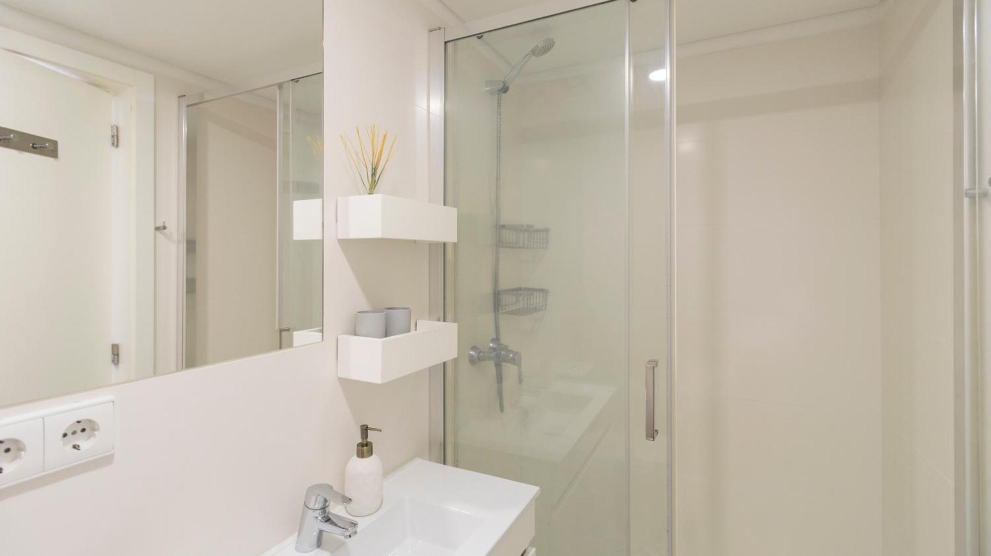 City Center Duplex W Patio By Lovelystay Porto Zewnętrze zdjęcie