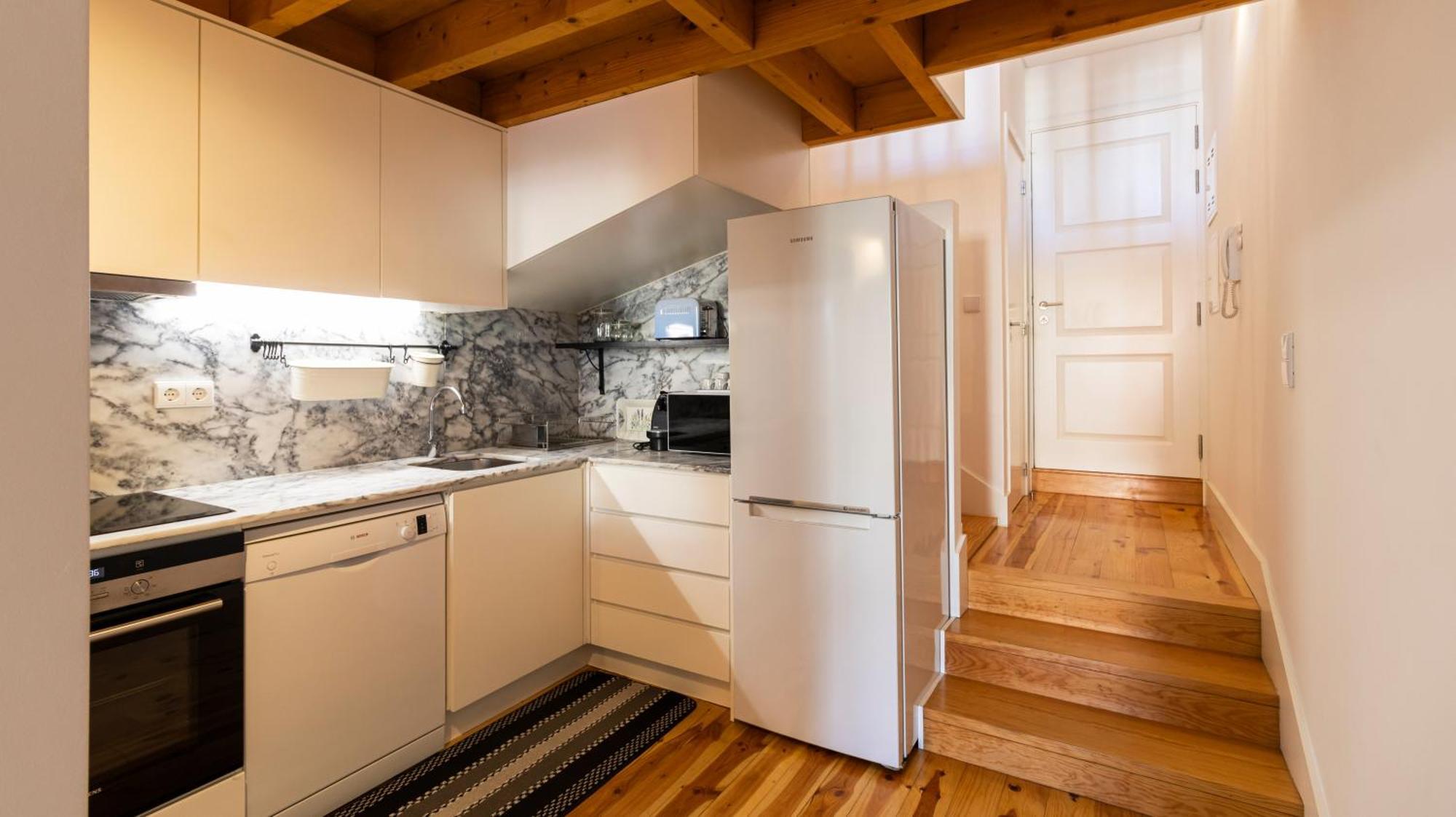 City Center Duplex W Patio By Lovelystay Porto Zewnętrze zdjęcie